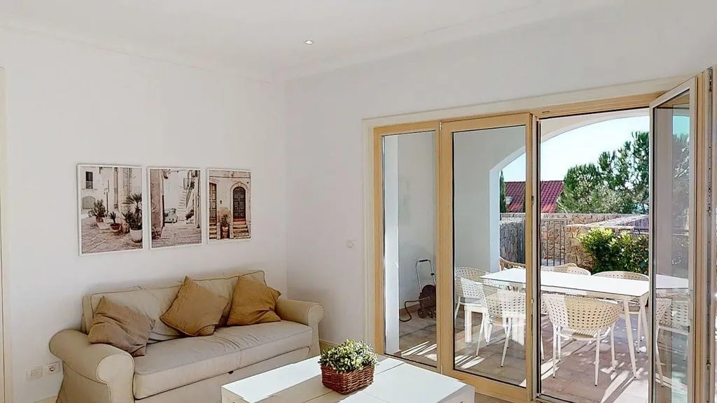 Prodaja, dvosoban stan, 76m², Tivat, Crna Gora