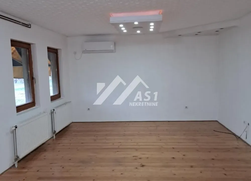 Rent, house, 100m², Veternik, Novi Sad Sve Podlokacije