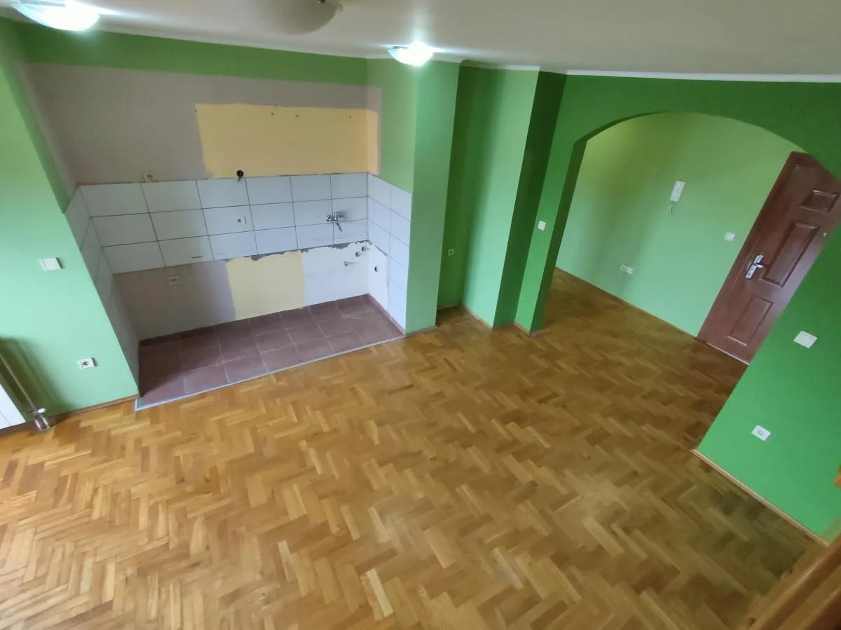 Prodaja, četvorosoban stan, 103m², Nova Detelinara, Novi Sad Sve Podlokacije