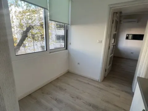 Rent, office space, 75m², Centar, Podgorica - image 5