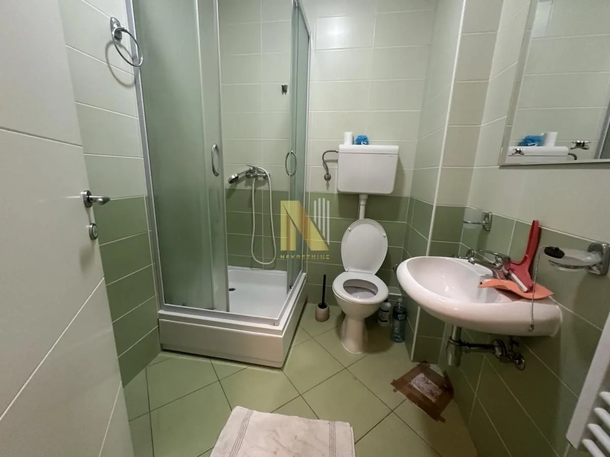 Rent, studio apartment, 28m², Grbavica, Novi Sad Sve Podlokacije