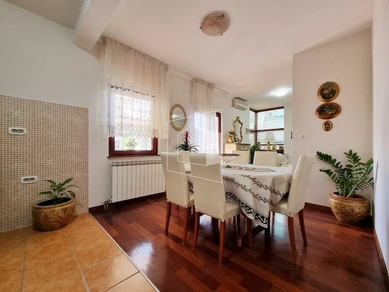 Rent, apartment, 100m², Gorica C, Podgorica