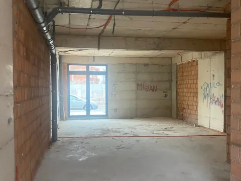 Poslovni prostor in Šušanj