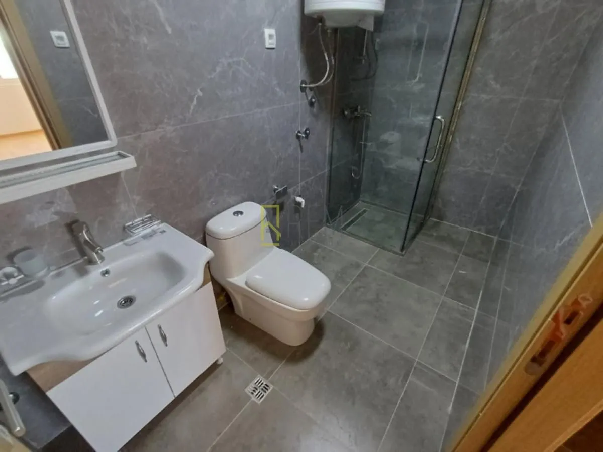 Prodaja, dvosoban stan, 73m², Pobrežje, Podgorica