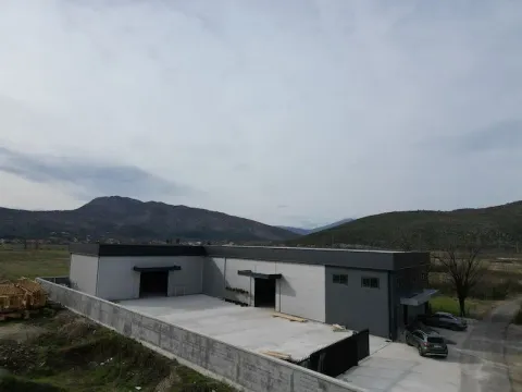 Rent, office space, 1000m², Donja Gorica, Podgorica - image 9