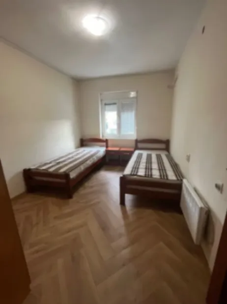 Izdavanje, dvosoban stan, 55m², Preko Morače, Podgorica