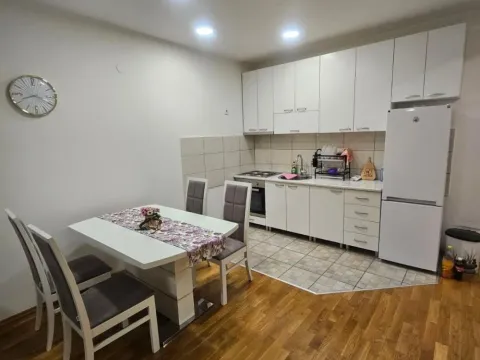 Izdavanje, dvosoban stan, 55m², Đeram Pijaca, Beograd - image 5