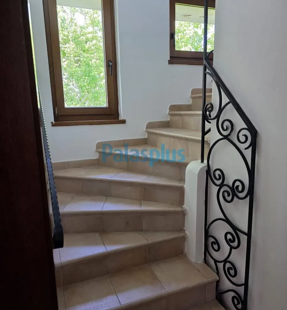 Rent, office space, 150m², Bulbulder, Zvezdara Sve Podlokacije