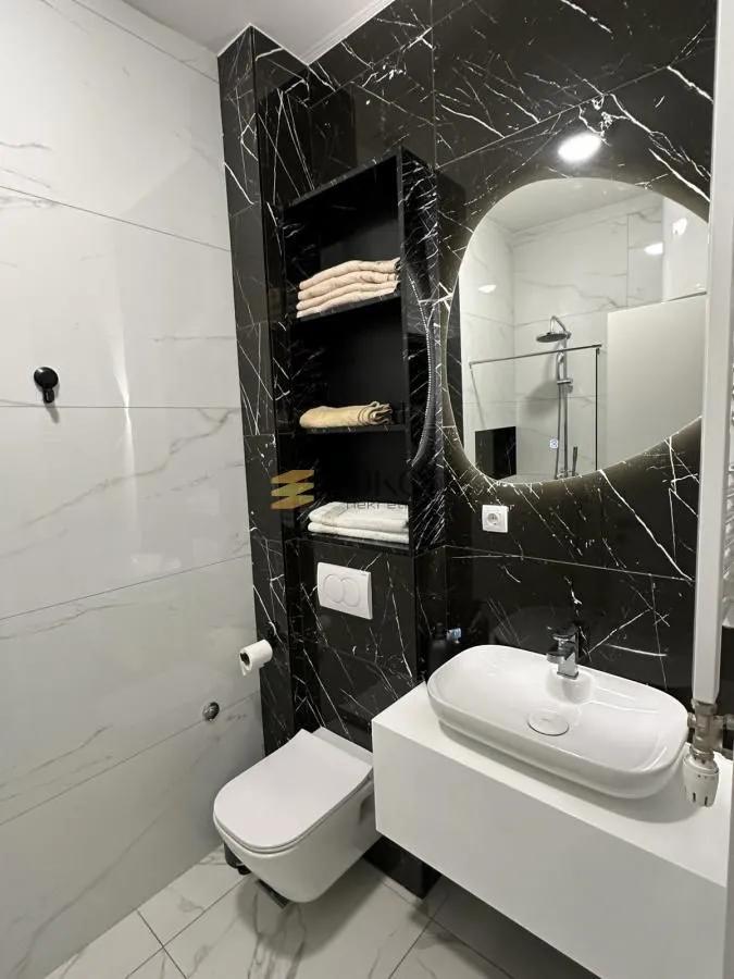 Prodaja, jednosoban stan, 42m², Petrovaradin, Novi Sad