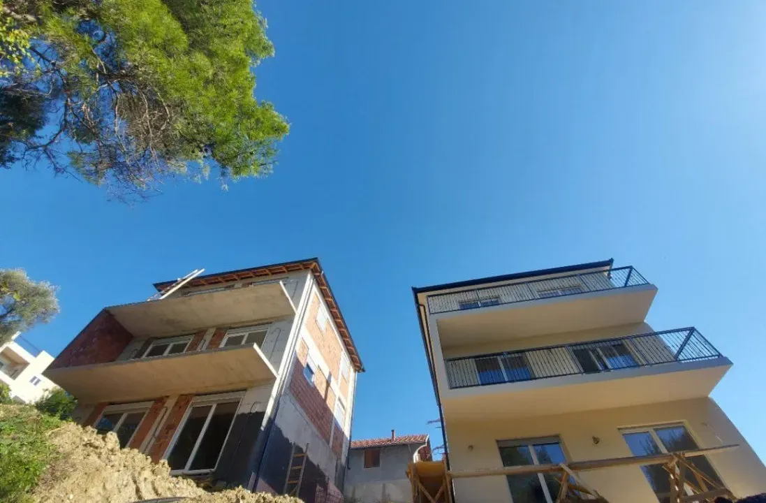 Prodaja, kuća, 212m², Mrčevac, Tivat
