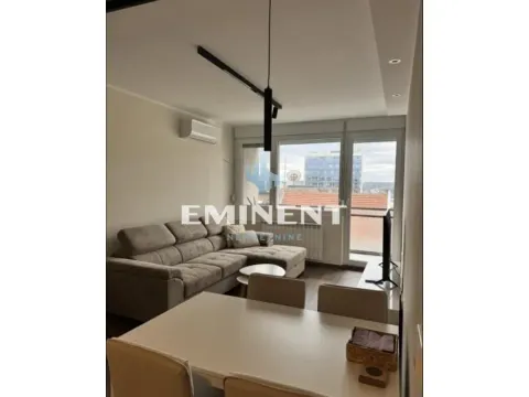 Rent, two bedroom apartment, 40m², Stari Grad, Beograd