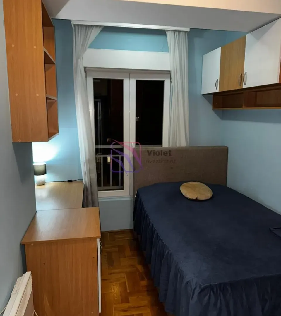 Izdavanje, dvosoban stan, 60m², Blok 9, Podgorica