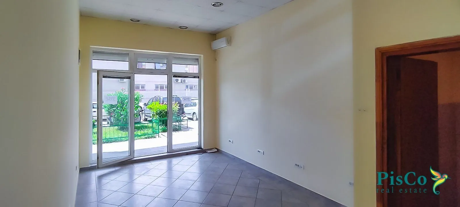 Rent, office space, 21m², Stari Aerodrom, Podgorica