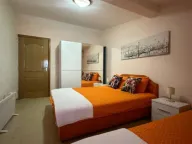 Rent, one bedroom apartment, 45m², Centar, Tivat - image 8