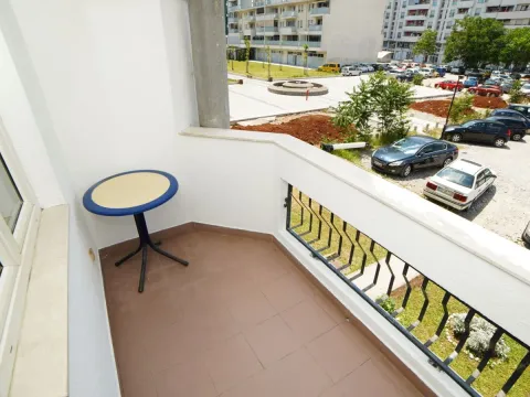 Izdavanje, jednosoban stan, 44m², Preko Morače, Podgorica - image 12