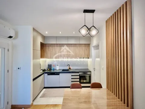 Prodaja, dvosoban stan, 70m², Tološi, Podgorica - image 7