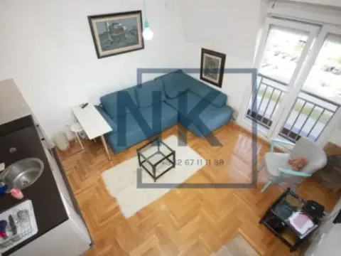 Rent, studio apartment, 27m², Stari Aerodrom, Podgorica