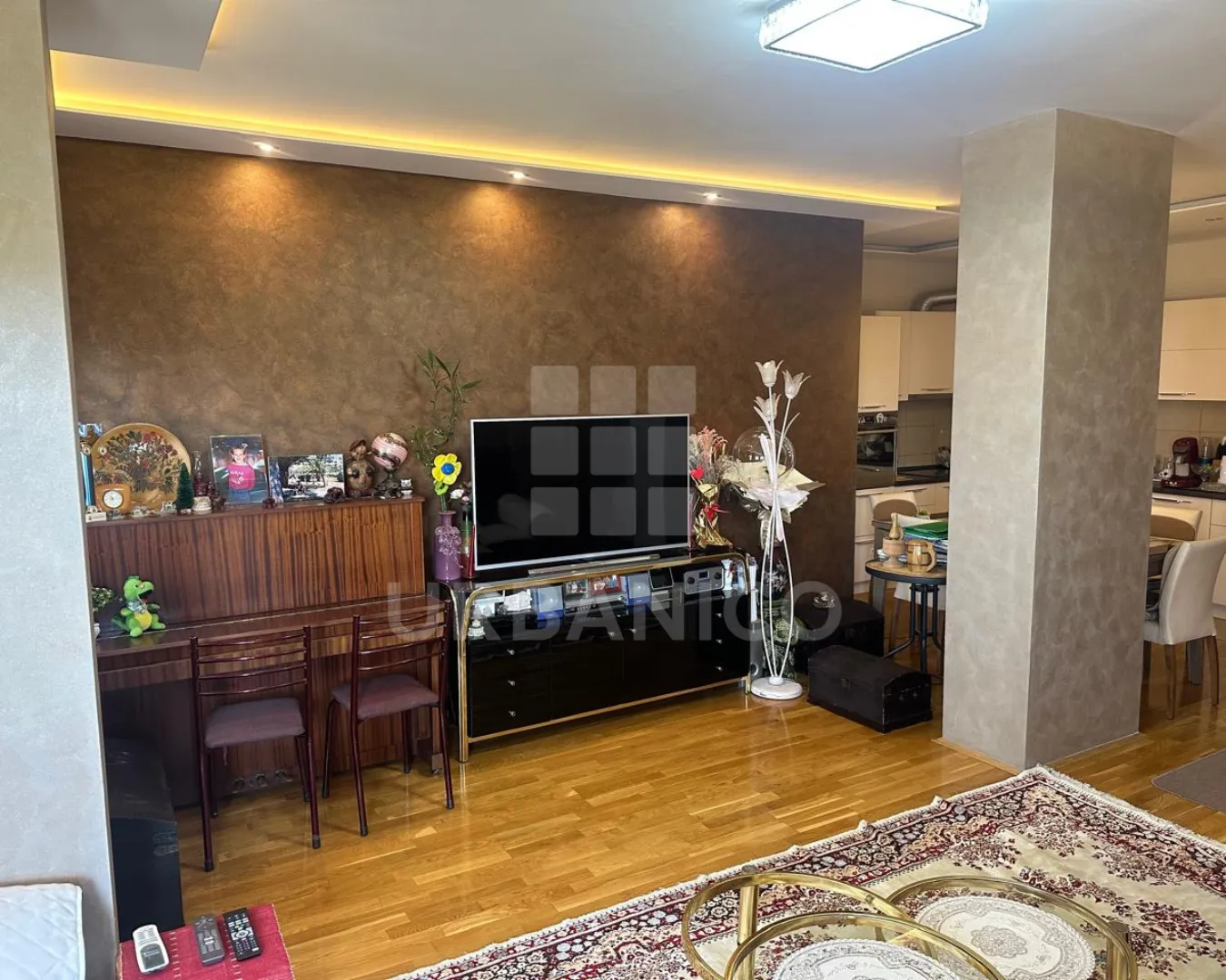 Prodaja, trosoban stan, 94m², Ljubović, Podgorica