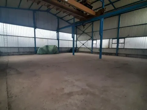 Izdavanje, poslovni prostor, 2000m², Klisa, Novi Sad Sve Podlokacije - image 4