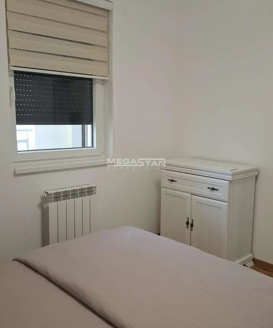 Rent, two bedroom apartment, 59m², Hala Pionir, Palilula Sve Podlokacije