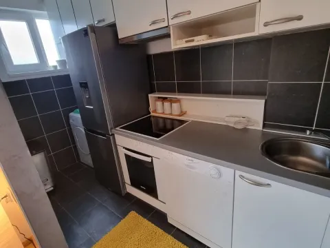 Izdavanje, stan, 55m², Stara Varoš, Podgorica - image 3