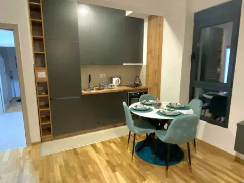 Izdavanje, jednosoban stan, 40m², Šušanj, Bar - image 3