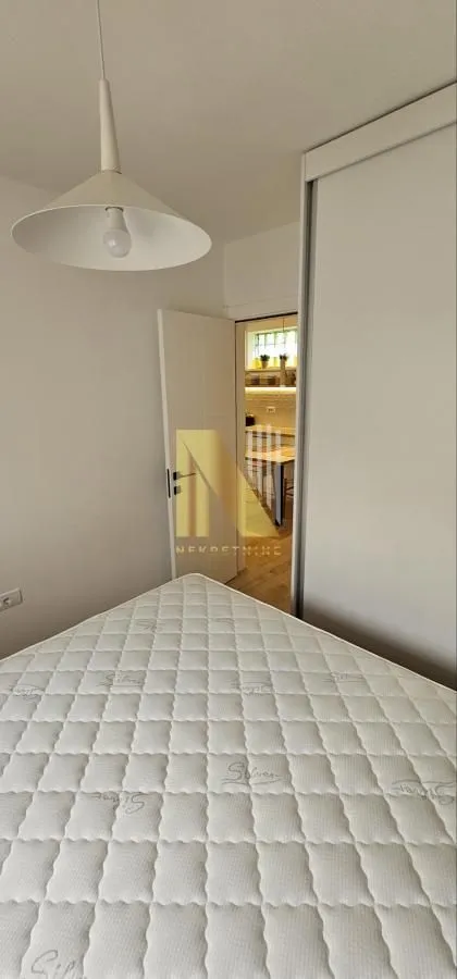 Izdavanje, jednosoban stan, 38m², Podbara, Novi Sad Sve Podlokacije