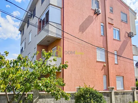 Sale, office space, 24m², Blok 9, Podgorica - image 2