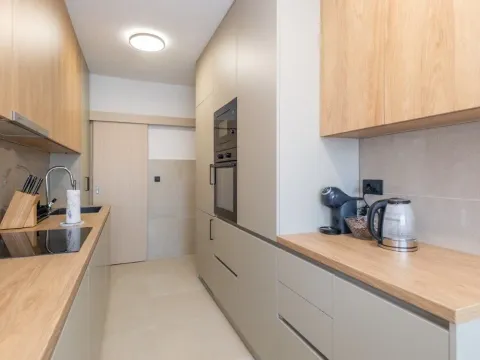 Izdavanje, trosoban stan, 101m², Preko Morače, Podgorica - image 6