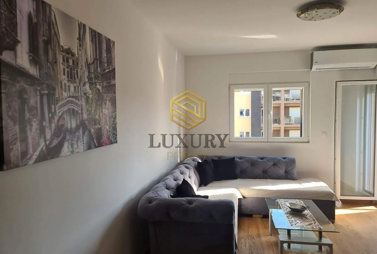 Rent, one bedroom apartment, 50m², City Kvart, Podgorica