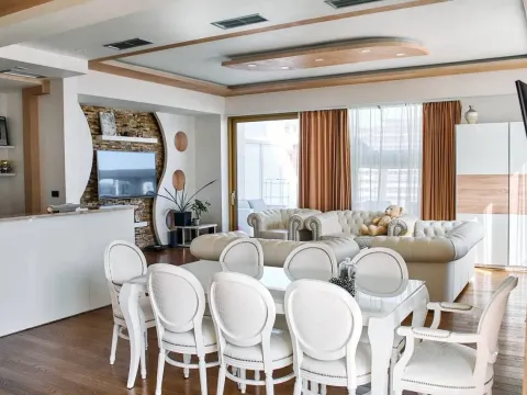 Daily-rent, two bedroom apartment, 130m², Centar, Budva - image 8