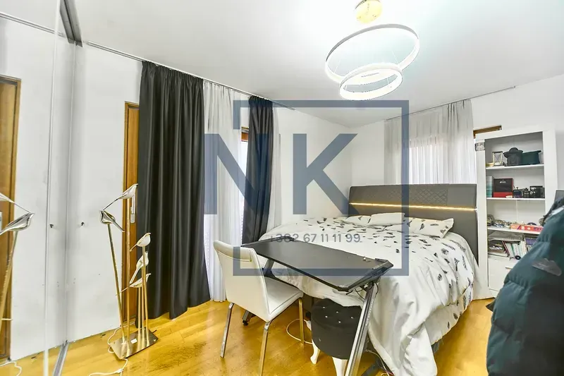 Prodaja, trosoban stan, 120m², Tološi, Podgorica