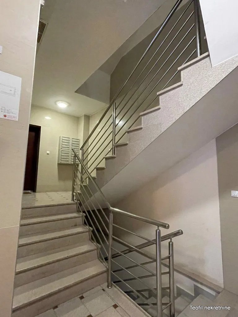 Prodaja, jednosoban stan, 28m², Novi Sad, Srbija