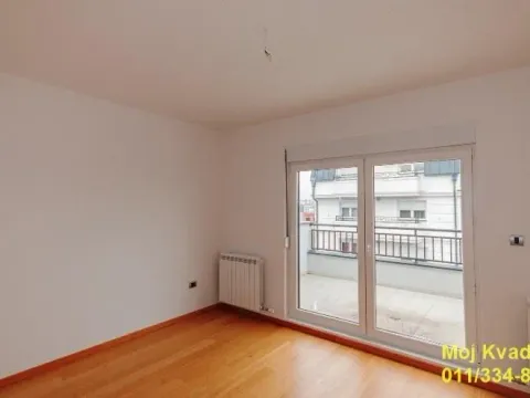 Prodaja, trosoban stan, 92m², Autokomanda, Voždovac Sve Podlokacije - image 4