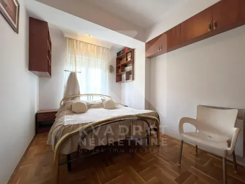 Rent, two bedroom apartment, 60m², Blok 9, Podgorica - image 5