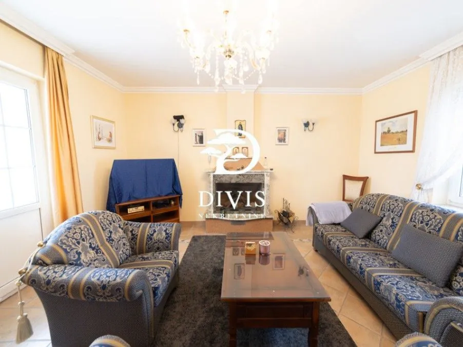Prodaja, kuća, 250m², Novi Banovci, Stara Pazova