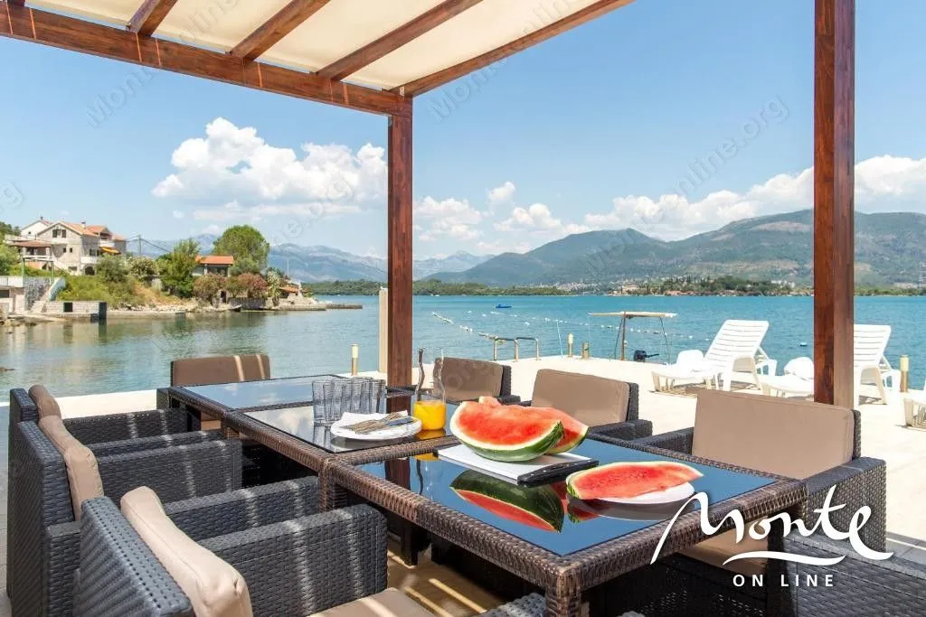 Sale, house, 172m², Krašići, Tivat