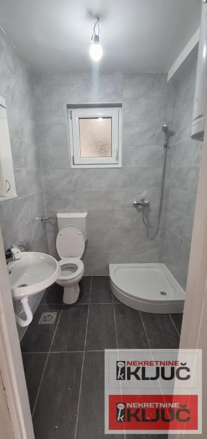 Prodaja, dvosoban stan, 67m², Kej, Novi Sad Sve Podlokacije