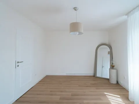 Prodaja, trosoban stan, 74m², Petrovaradin, Novi Sad - image 3