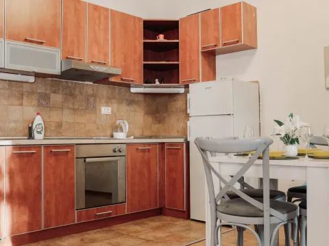 Prodaja, jednosoban stan, 65m², Risan, Kotor - image 7