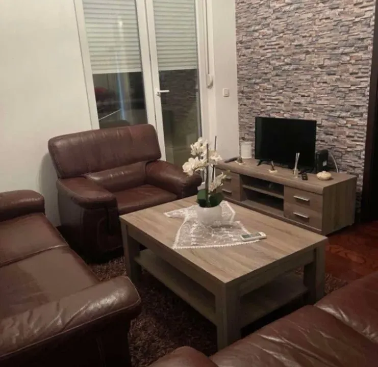 Izdavanje, stan, 50m², Bar, Crna Gora