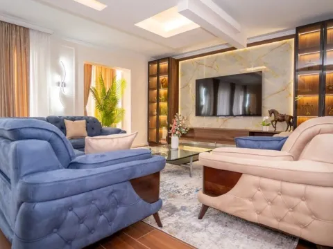 Izdavanje, trosoban stan, 200m², Gorica C, Podgorica - image 3