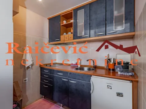 Sale, house, 250m², Brace Jerković, Voždovac Sve Podlokacije - image 15