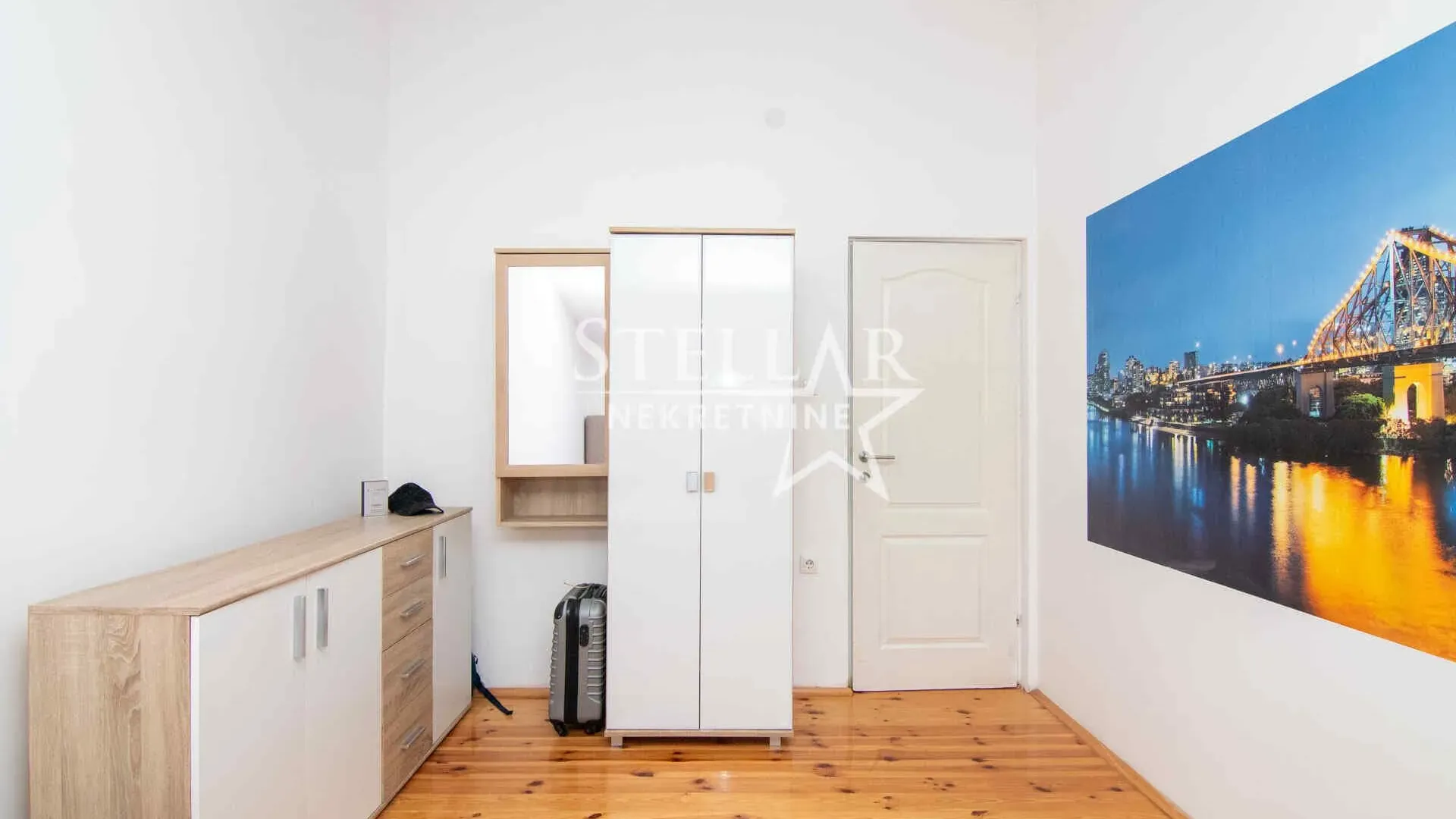 Rent, house, 300m², Donji Kokoti, Podgorica