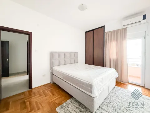 Prodaja, dvosoban stan, 114m², Kod Big Fashion-a, Podgorica - image 7