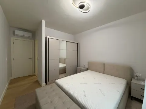 Rent, three bedroom apartment, 82m², Beograd Na Vodi, Beograd - image 13