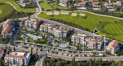 Prikaz stambenog kompleksa iz vazduha sa označenim objektom. - image 11