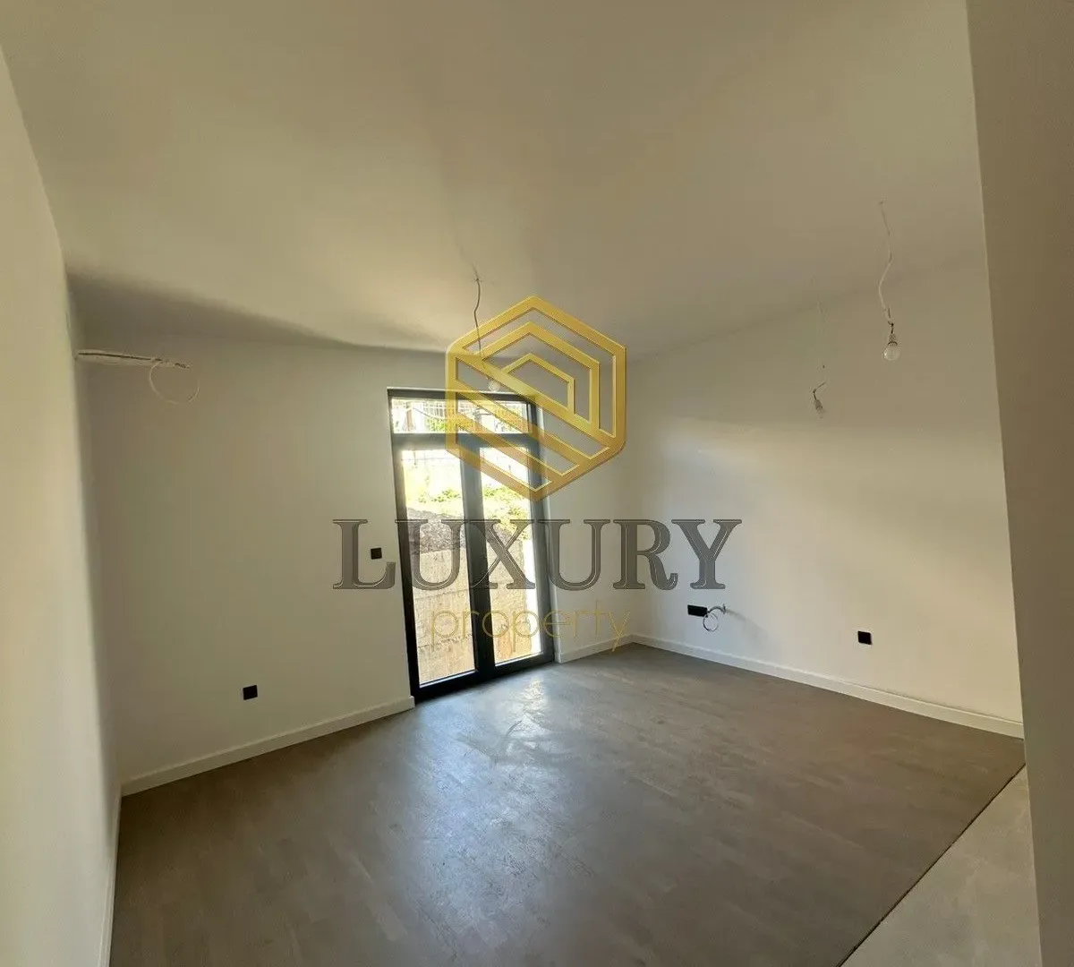 Izdavanje, garsonjera, 24m², Zagorič, Podgorica