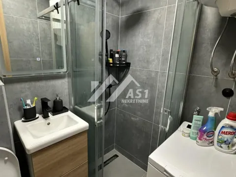 Izdavanje, jednosoban stan, 33m², Bulevar Oslobodjenja, Novi Sad Sve Podlokacije - image 10