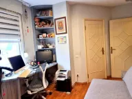 Izdavanje, četvorosoban stan, 100m², Beograd, Srbija - image 18